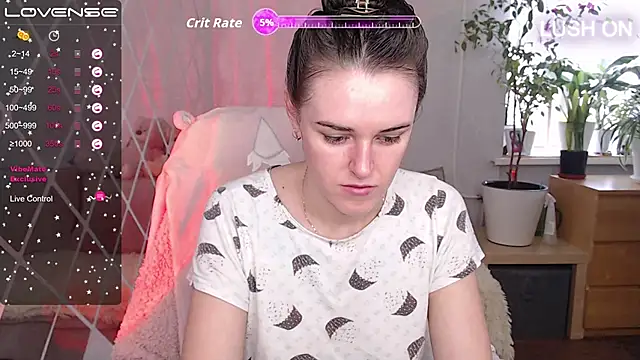 Snapshot of Bella__Swoon chatting on November 2025 05:40:02 AM Bella Swoon online show from November 2025 05:40:02 AM