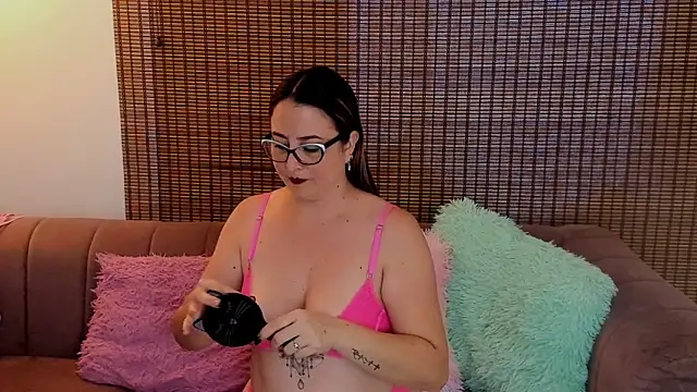 ariana cross online show from March 2026 01:18:01 PM