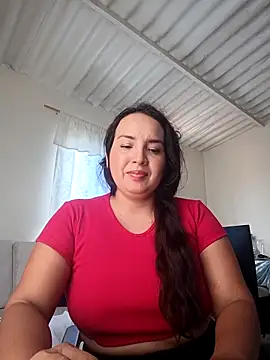 Snapshot of allison-dreams chatting on February 2025 04:31:01 PM allison-dreams online show from February 2025 04:31:01 PM