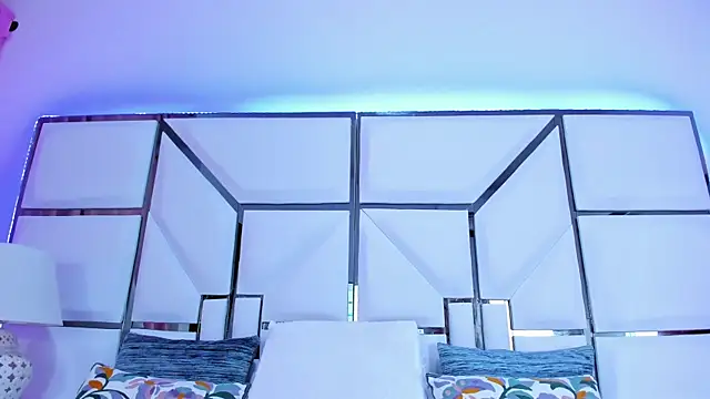 Snapshot of RileySweett chatting on February 2025 11:32:02 AM RileySweett online show from February 2025 11:32:02 AM