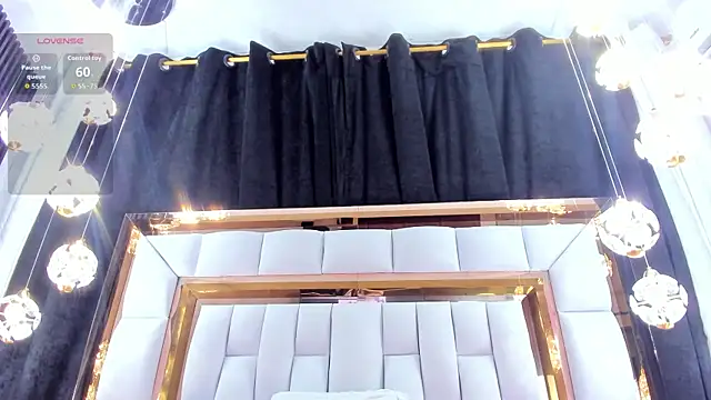 Snapshot of RileySweett chatting on September 2025 11:42:01 AM RileySweett online show from September 2025 11:42:01 AM