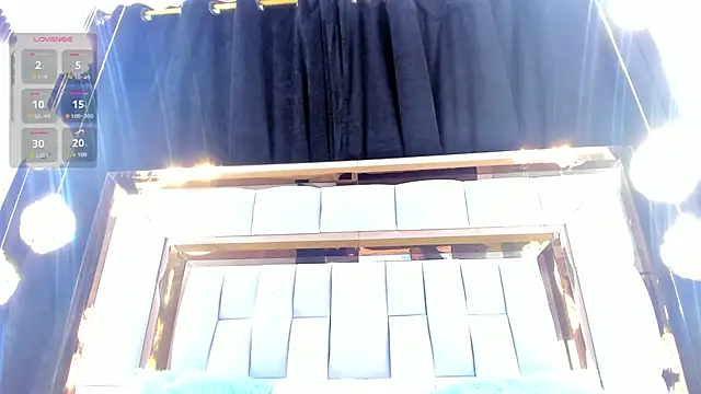 Snapshot of RileySweett chatting on October 2025 11:55:02 AM RileySweett online show from October 2025 11:55:02 AM