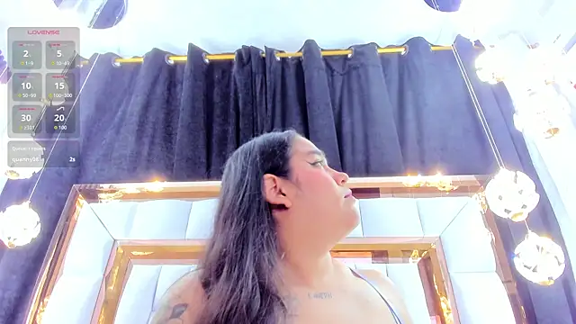 Snapshot of RileySweett chatting on December 2025 11:52:02 AM RileySweett online show from December 2025 11:52:02 AM