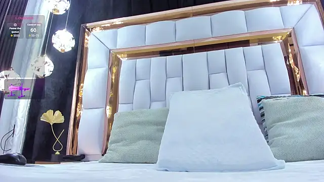 RileySweett online show from December 2025 11:51:01 AM