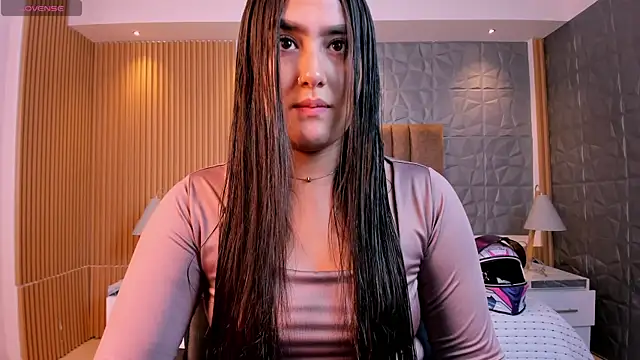 paulina sweett  online show from July 2026 12:31:01 PM