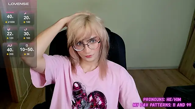 CuteYukiKun online show from September 2025 06:42:01 PM