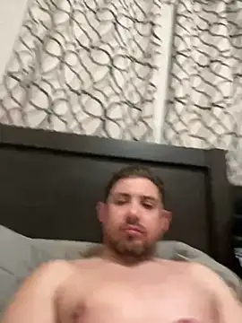 caliguy37 online show from December 2024 04:28:01 PM