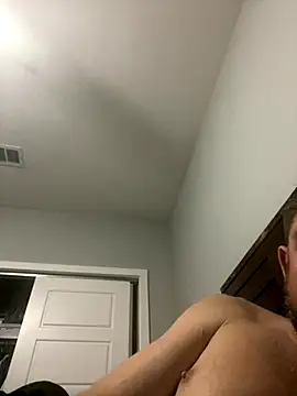 Snapshot of caliguy37 chatting on November 2025 05:27:02 AM caliguy37 online show from November 2025 05:27:02 AM