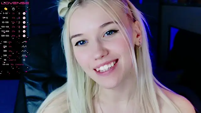 Snapshot of ShhhO_O chatting on February 2025 01:48:02 PM ShhhO O online show from February 2025 01:48:02 PM