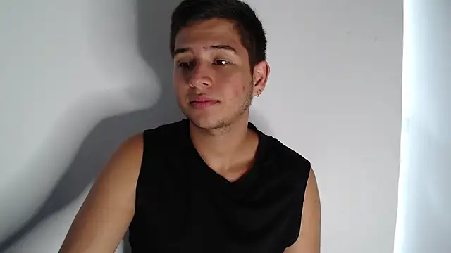 Snapshot of harold_18_ chatting on November 2025 07:15:02 PM harold 18 online show from November 2025 07:15:02 PM