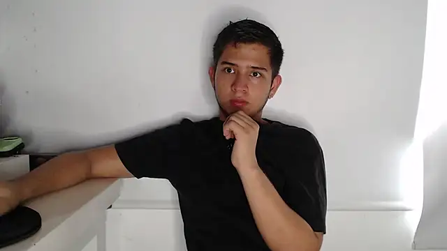 Snapshot of harold_18_ chatting on November 2025 06:19:02 PM harold 18 online show from November 2025 06:19:02 PM