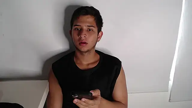 Snapshot of harold_18_ chatting on November 2025 06:39:01 PM harold 18 online show from November 2025 06:39:01 PM