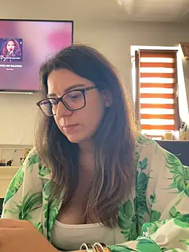 Snapshot of NadiraNoor chatting on June 2026 07:47:02 AM NadiraNoor online show from June 2026 07:47:02 AM