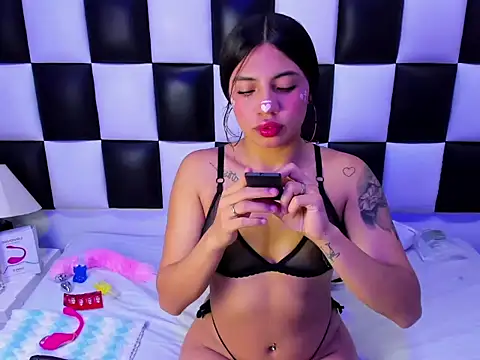 Snapshot of arianaa_tompsoon chatting on October 2025 02:24:01 AM arianaa tompsoon online show from October 2025 02:24:01 AM