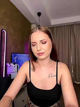 AvaGianna online show from November 2025 10:16:01 AM