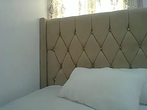 Creamy Hotpussy25 online show from December 2025 06:01:02 AM