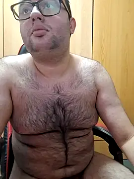 Snapshot of Javier_bear chatting on December 2025 02:22:02 PM Javier bear online show from December 2025 02:22:02 PM