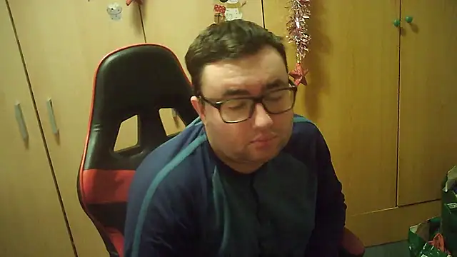 Snapshot of Javier_bear chatting on December 2025 10:19:01 AM Javier bear online show from December 2025 10:19:01 AM