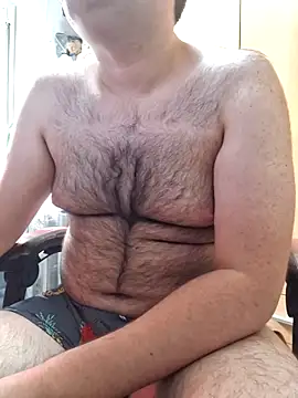 Snapshot of Javier_bear chatting on May 2026 09:14:01 AM Javier bear online show from May 2026 09:14:01 AM