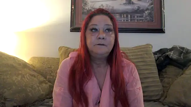 Snapshot of LexxiLeeds chatting on October 2025 10:58:02 AM LexxiLeeds online show from October 2025 10:58:02 AM