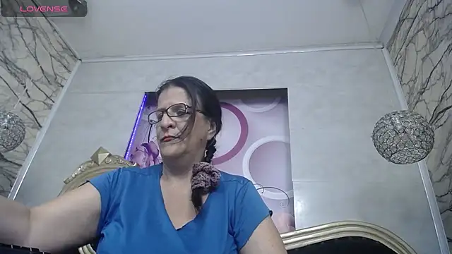 Snapshot of karito_mature17 chatting on June 2026 11:09:01 AM karito mature17 online show from June 2026 11:09:01 AM