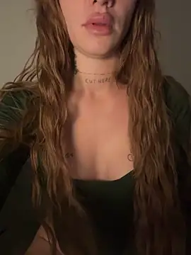 EmiliaCatalina online show from March 2026 11:21:02 PM