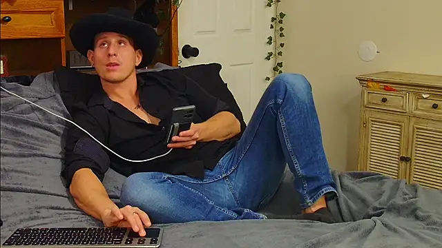 zack Fisher online show from February 2026 12:26:01 AM