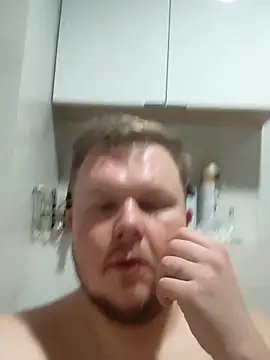 Snapshot of titovilan_PL chatting on March 2026 02:51:04 AM titovilan PL online show from March 2026 02:51:04 AM