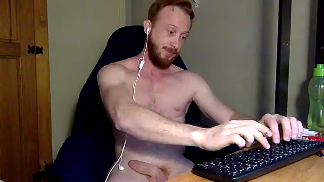 Smoker Ginger online show from October 2025 06:20:01 PM