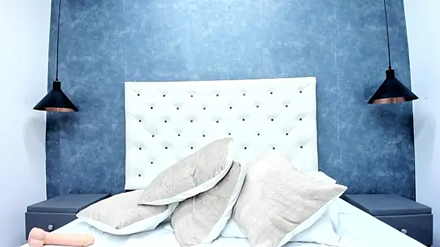 Snapshot of NICOLSKINNY1 chatting on October 2025 09:56:01 PM NICOLSKINNY1 online show from October 2025 09:56:01 PM