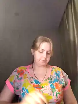 Snapshot of Lady_nice_cat chatting on February 2025 12:44:02 PM Lady nice cat online show from February 2025 12:44:02 PM