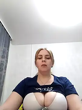 Snapshot of Lady_nice_cat chatting on March 2025 12:12:01 PM Lady nice cat online show from March 2025 12:12:01 PM