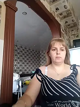 Snapshot of Lady_nice_cat chatting on September 2025 03:30:02 AM Lady nice cat online show from September 2025 03:30:02 AM