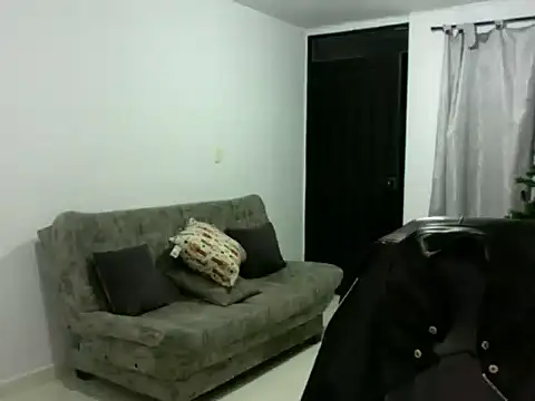 Snapshot of unoxestres chatting on November 2025 05:39:01 AM unoxestres online show from November 2025 05:39:01 AM