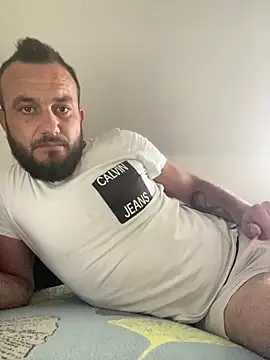 cosmin9000 online show from June 2026 09:35:02 AM