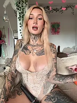 Stella-Kink online show from September 2025 01:22:02 PM