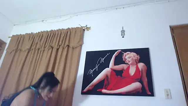 seleneh online show from January 2025 08:35:01 PM