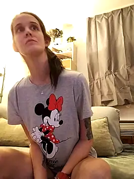 Snapshot of LauraBaby chatting on November 2025 07:06:01 PM LauraBaby online show from November 2025 07:06:01 PM