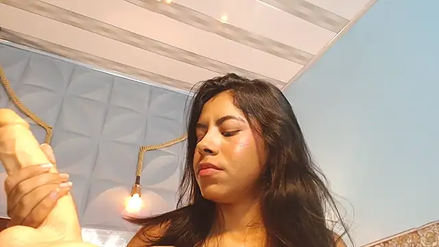 VeronicaRobles online show from January 2025 08:32:02 PM