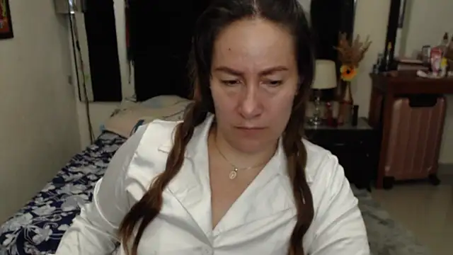 CATRINA-83 online show from November 2025 03:52:02 PM