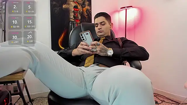 Snapshot of Nicolas_Fellener chatting on October 2025 05:07:01 AM Nicolas Fellener online show from October 2025 05:07:01 AM