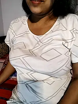 Snapshot of Quite_Malsha chatting on March 2025 05:38:02 AM Quite Malsha online show from March 2025 05:38:02 AM