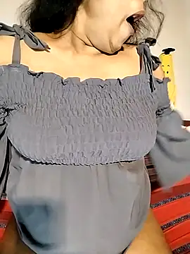 Snapshot of Quite_Malsha chatting on March 2025 06:40:02 AM Quite Malsha online show from March 2025 06:40:02 AM