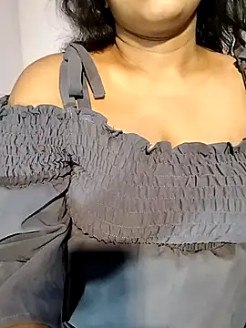 Snapshot of Quite_Malsha chatting on March 2025 09:45:01 AM Quite Malsha online show from March 2025 09:45:01 AM