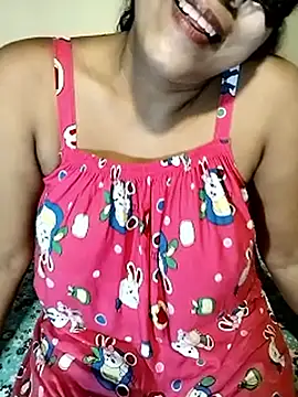 Snapshot of Quite_Malsha chatting on November 2025 02:07:02 PM Quite Malsha online show from November 2025 02:07:02 PM