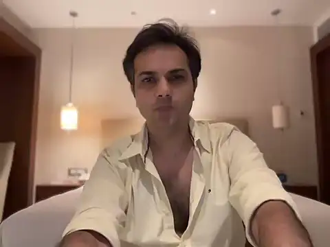 immog727 online show from February 2026 06:15:01 PM