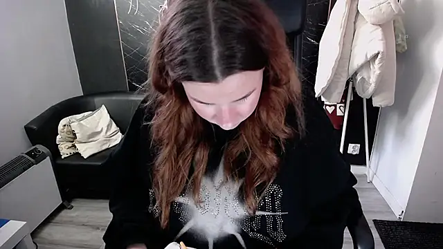 littleviki7 online show from January 2026 08:29:01 AM