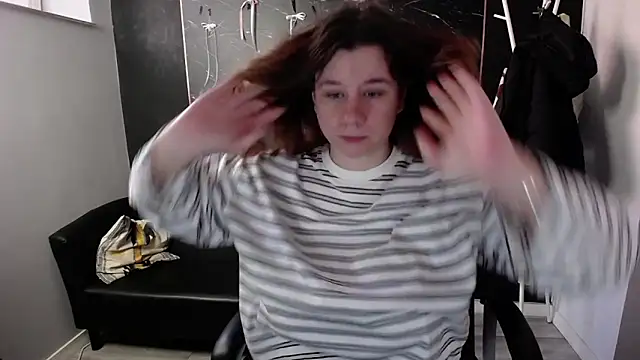 littleviki7 online show from March 2026 06:27:02 AM