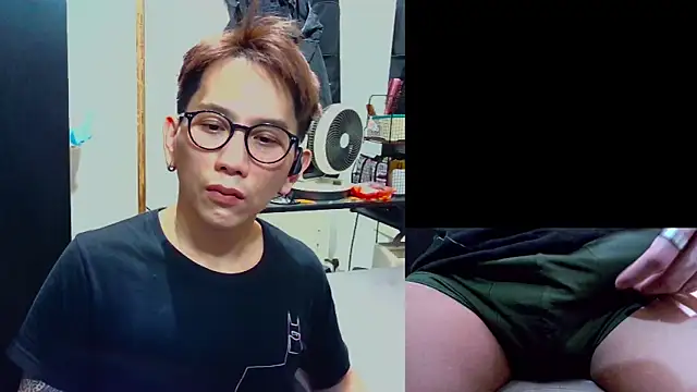 UndreamtM online show from March 2026 02:21:02 PM
