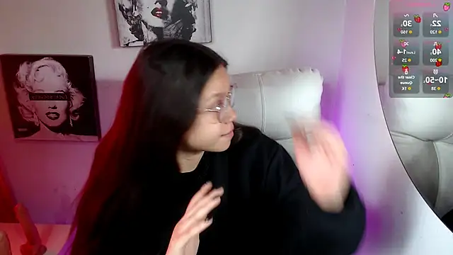 SamanthaRoldaan online show from November 2025 03:01:02 PM